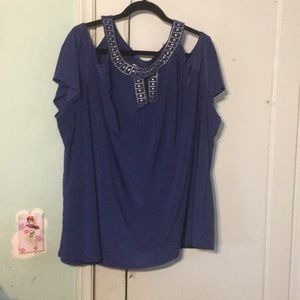 Nwt size 30/32 top by avenue